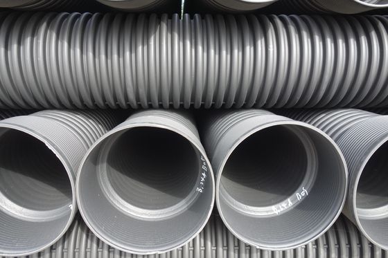 高張力強度でカスタマイズされた厚さ HDPE 双壁波紋管