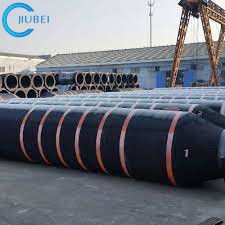 自己の排出し石油の液体の荷を積む18インチ浮遊浚渫機のホースを外洋航行のタンカーで荷を下す