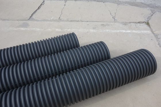 高張力強度でカスタマイズされた厚さ HDPE 双壁波紋管