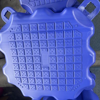 柔軟なブルーモジュール型PEポントン 調整可能なドック